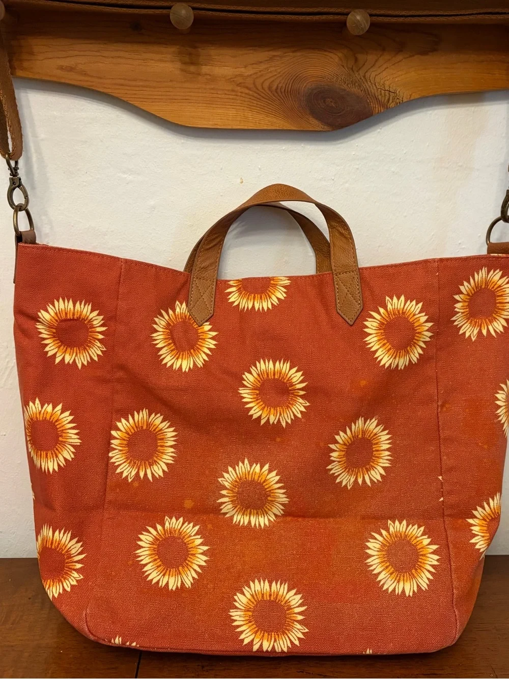 Thirty-One 31 Casual Crossbody tote bag Sunflower Season **READ DESCRIPTION**